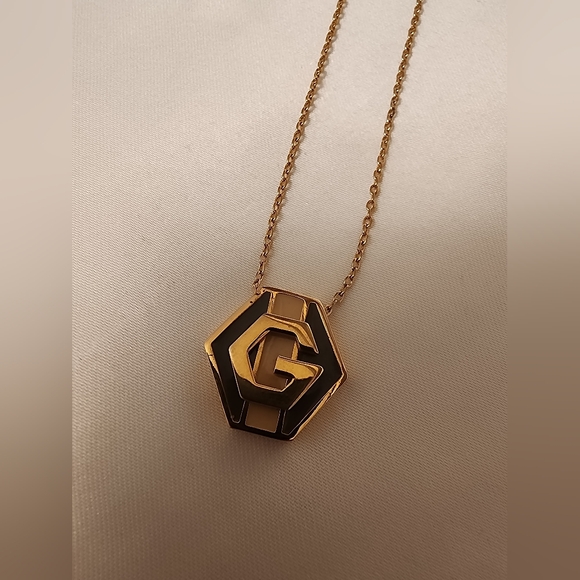 AUTHENTIC GIVENCHY 14+INCH  Gold Necklace - Picture 4 of 12